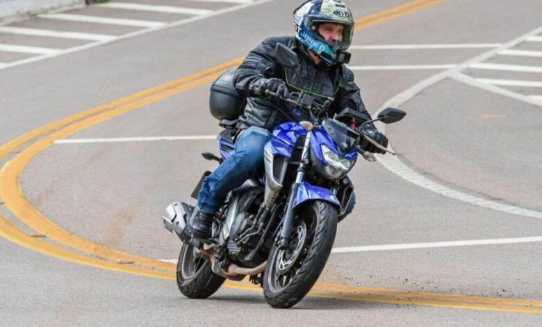 Imagem de motocicleta para entregas