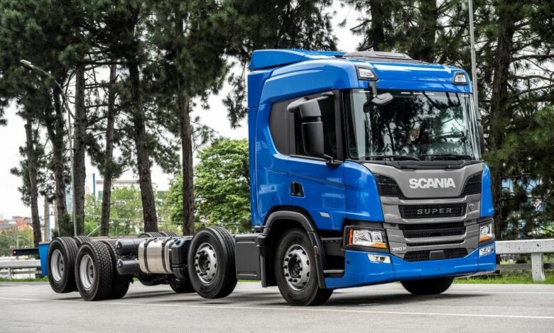 Caminhões Scania Super 11 litros