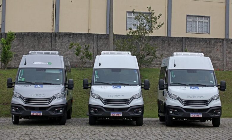 Iveco Bus Daily Minibus em operação