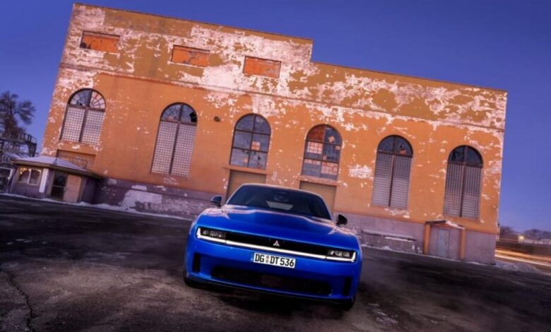 Dodge Charger em celebração de 60 anos