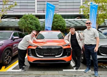 Lepas L6 PHEV em teste na China.