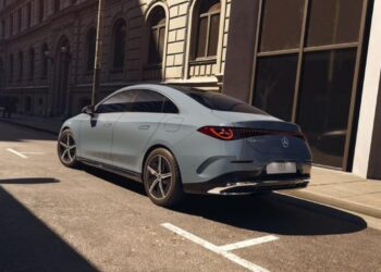CLA 200 AMG Line da Mercedes-Benz em pré-venda