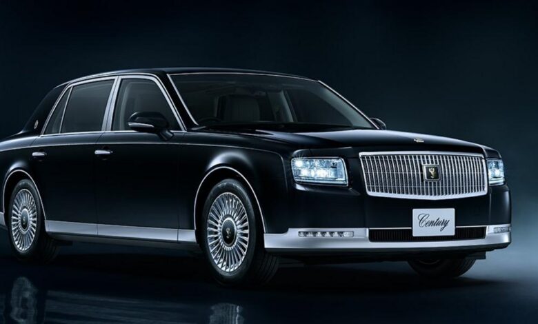 Toyota Century em destaque