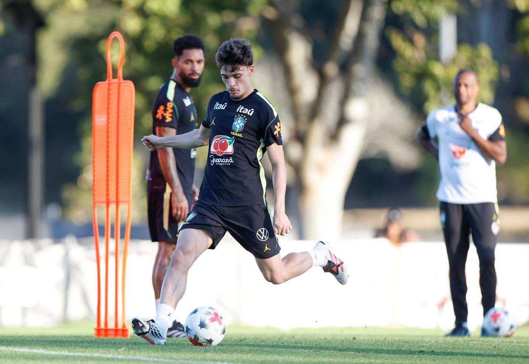 Breno Bidon durante partida da Seleção Brasileira