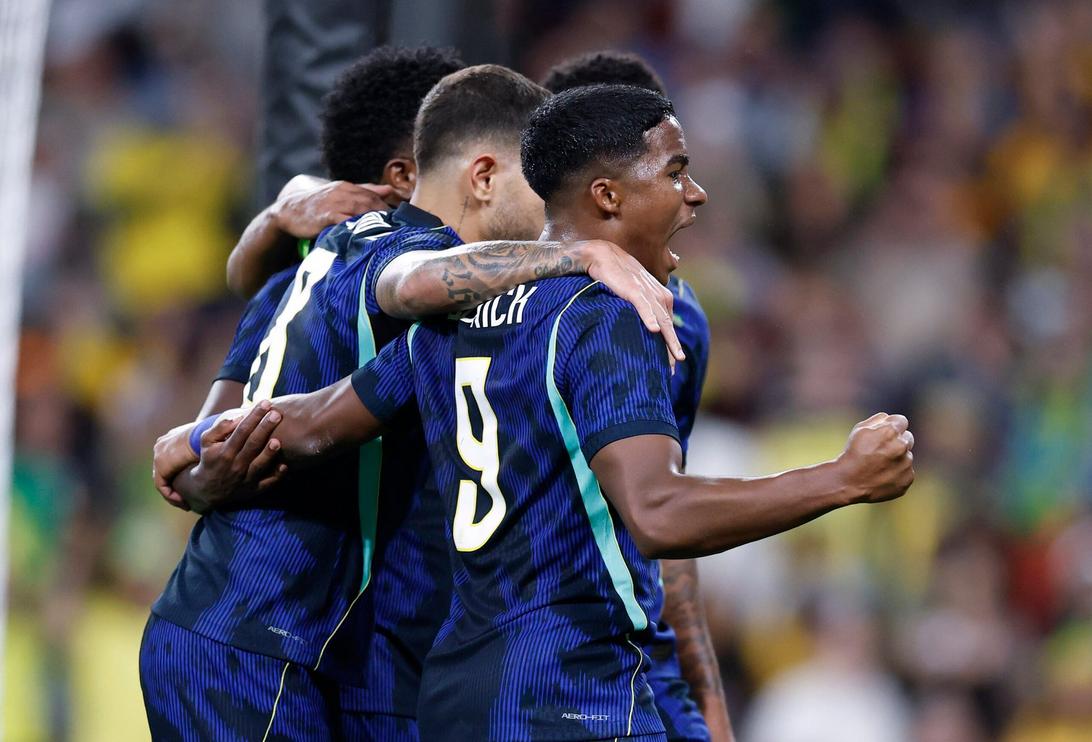 Endrick, Estêvão e Rayan, finalistas do Golden Boy 2026