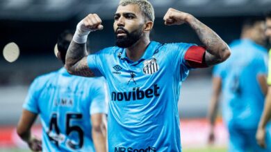Atlético-MG e Santos se enfrentam na Arena MRV