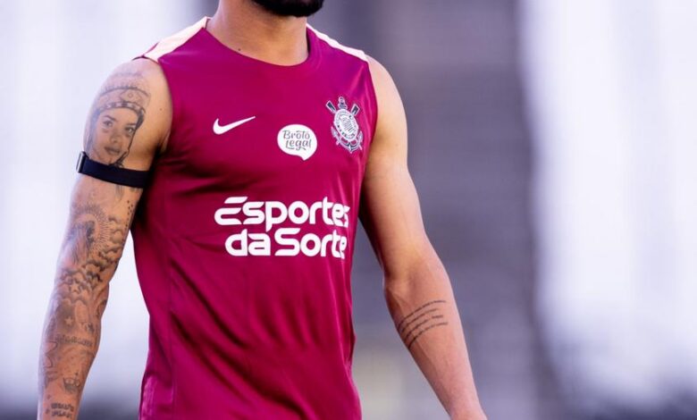 Raniele durante partida do Corinthians