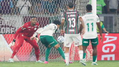 Jhon Arias durante partida no Maracanã