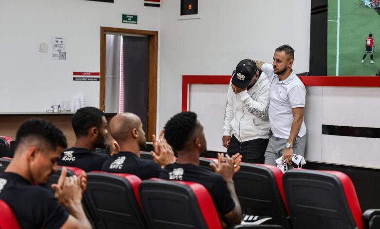 Luan em ação pelo São Paulo