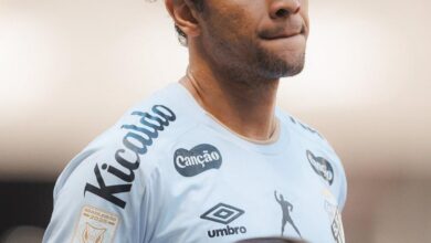 William Arão em ação pelo Santos