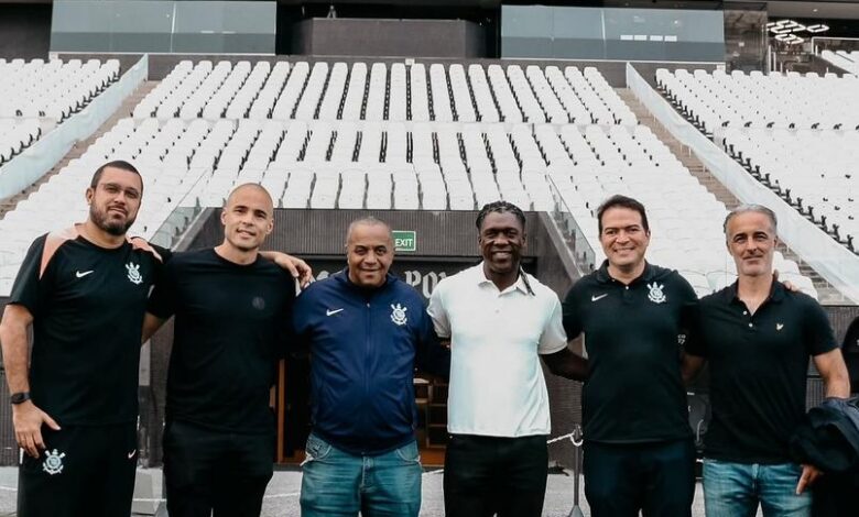 Seedorf na Neo Química Arena