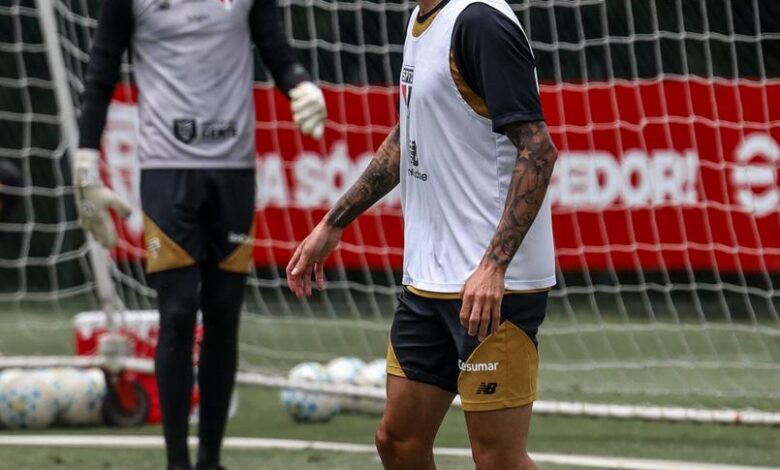 Treinos do São Paulo antes do jogo contra Mirassol