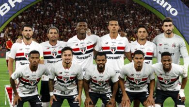Jogadores do São Paulo em ação