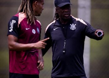 Jesse Lingard em treino do Corinthians