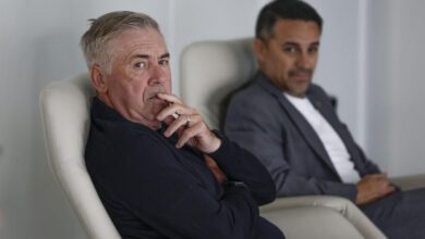 Ancelotti durante coletiva de convocação