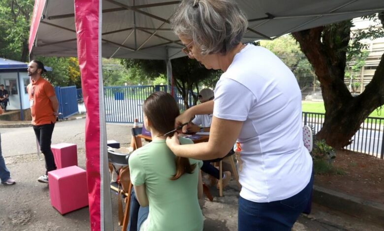 Corte solidário de cabelo integra programação do Outubro Rosa da Rede Mário Gatti