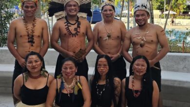 Apresentação com movimentos, sons e tradições ancestrais da cultura Tukano