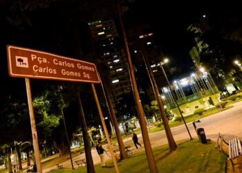 Substituição da iluminação pública convencional por tecnologia LED para reduzir emissões