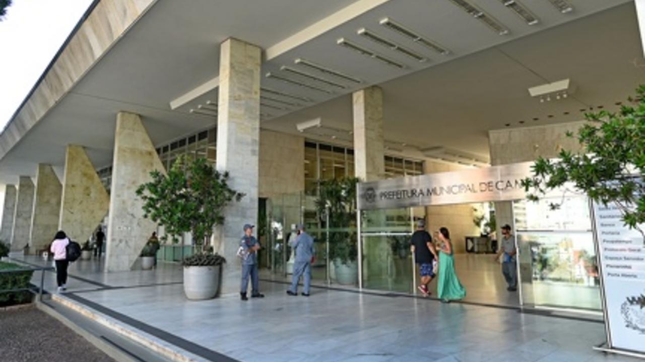 servidor vinculado à empresa escolhida pela maioria