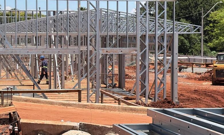 Estrutura metálica instalada na área do Ceprocamp da região do São Marcos