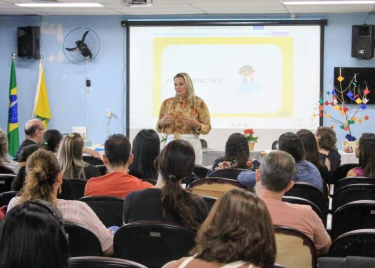 Hortolândia encerra ciclo de formação do Programa Leitura e Escrita na Educação Infantil