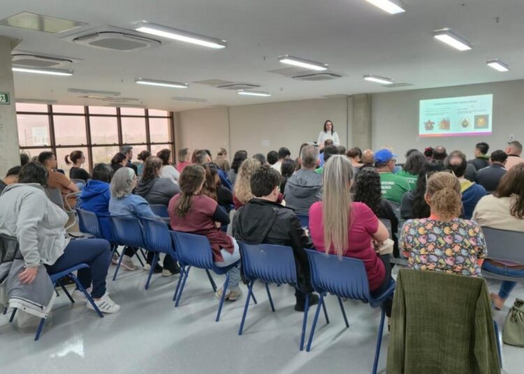 Hortolândia realiza capacitação sobre Febre Maculosa para fortalecer prevenção e enfrentamento à doença