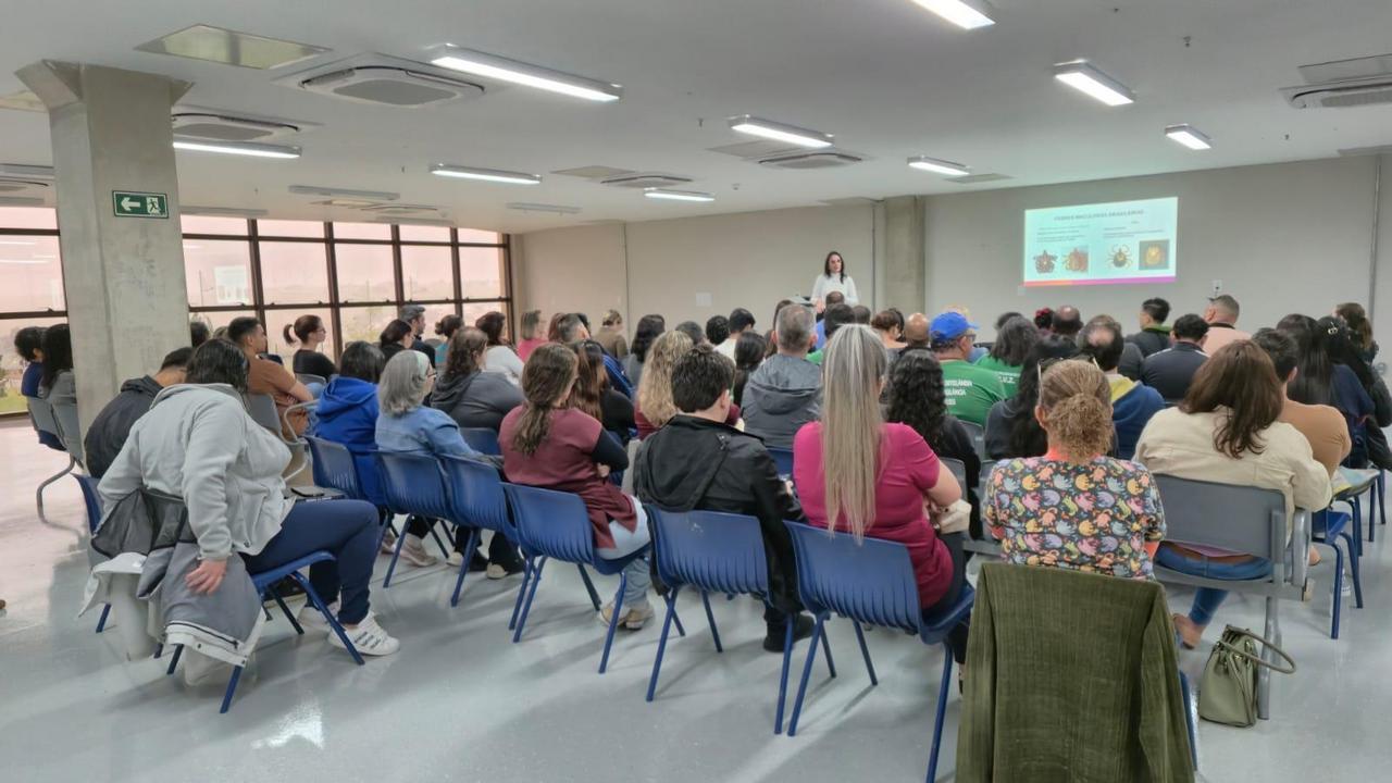 Hortolândia realiza capacitação sobre Febre Maculosa para fortalecer prevenção e enfrentamento à doença