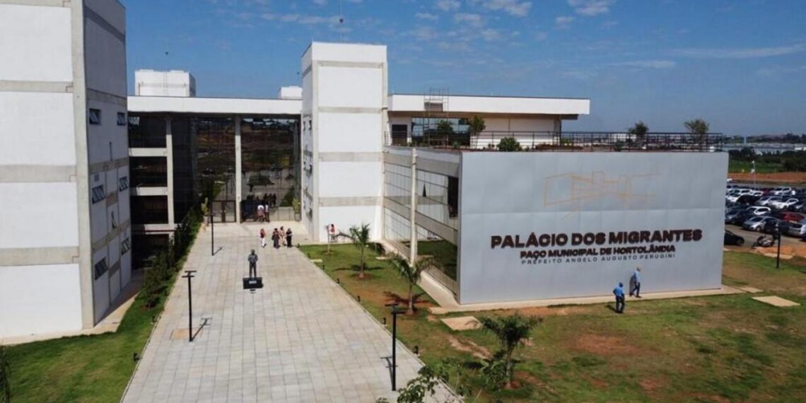 Hortolândia recebe comitiva para conhecer resultado de obras realizadas com financiamento internacional