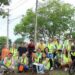 Técnicos da Emdec, da Prefeitura e cicloativistas durante visita técnica com sugestões para cartilha cicloviária
