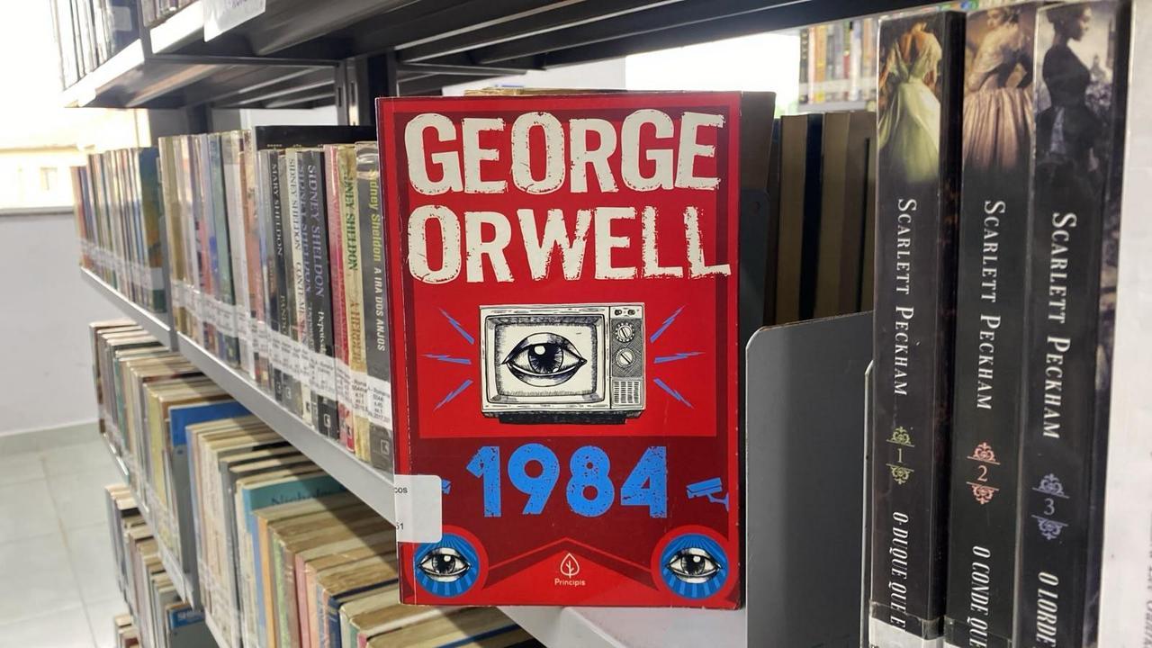 Livro “1984”, de George Orwell, é um dos mais procurados pelos leitores da Biblioteca Municipal de Hortolândia