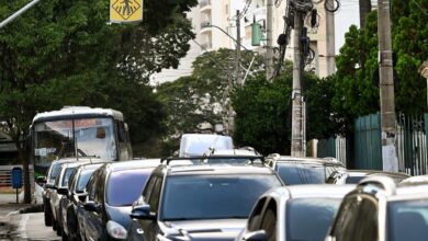 Formação com aulas práticas e teóricas de direção defensiva